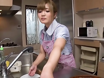 Curvy Model Displays Her Sexy Goodies in Tempting Bikini Shots