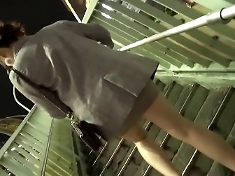 Seductive Japanese Beauty Teases With Her Luscious Boobs