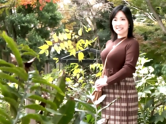 Secret Agent Shows Her Skills With Hot Explicit Action Scene